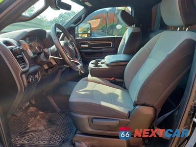 Zdjęcie 7 z 12 samochodu: 2024 RAM 5500 VIN:3C7WRMDL5RG298004 - miniatura