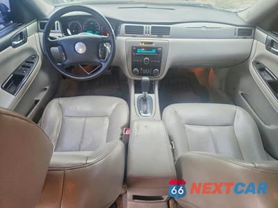 Zdjęcie 8 z 12 samochodu: 2008 CHEVROLET IMPALA SUPER SPORT VIN:2G1WD58C689108563 - miniatura