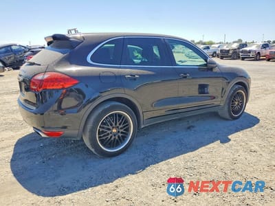 Trzecie zdjęcie samochodu z tyłu: 2014 PORSCHE CAYENNE VIN:WP1AF2A22ELA39515 - miniatura