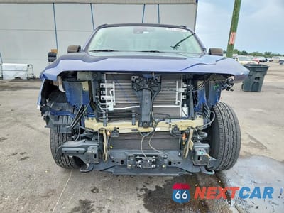 Piąte zdjęcie samochodu w środku: 2024 NISSAN TITAN SV VIN:1N6AA1ED1RN106215 - miniatura