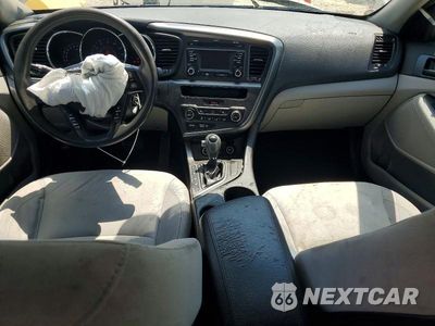 Zdjęcie 8 z 13 samochodu: 2013 KIA OPTIMA LX VIN:5XXGM4A77DG167160 - miniatura