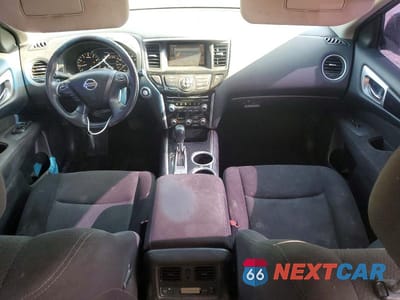 Zdjęcie 8 z 13 samochodu: 2014 NISSAN PATHFINDER SV VIN:5N1AR2MN2EC711809 - miniatura