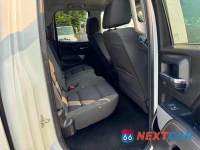 Zdjęcie 7 z 12 samochodu: 2017 CHEVROLET SILVERADO K1500 LT VIN:1GCVKREC1HZ142730 - miniatura