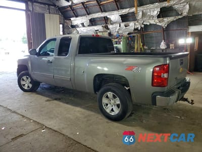 Drugie zdjęcie samochodu z przodu: 2013 CHEVROLET SILVERADO K1500 LT VIN:1GCRKSE7XDZ171617 - miniatura
