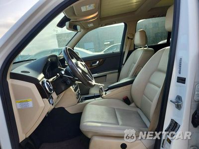 Zdjęcie 7 z 13 samochodu: 2014 MERCEDES-BENZ GLK 350 VIN:WDCGG5HBXEG229856 - miniatura