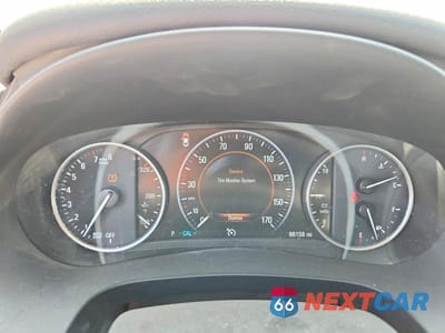 Zdjęcie 9 z 12 samochodu: 2017 BUICK LACROSSE ESSENCE VIN:1G4ZP5SS9HU207999 - miniatura