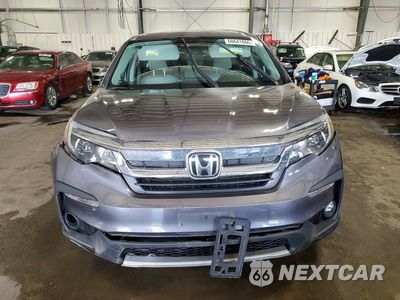 Piąte zdjęcie samochodu w środku: 2021 HONDA PILOT EX VIN:5FNYF6H33MB060817 - miniatura