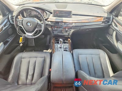 Zdjęcie 8 z 13 samochodu: 2016 BMW X5 XDRIVE35I VIN:5UXKR0C51G0P31101 - miniatura