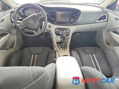 Zdjęcie 8 z 12 samochodu: 2013 DODGE DART SXT VIN:1C3CDFBA9DD339532 - miniatura