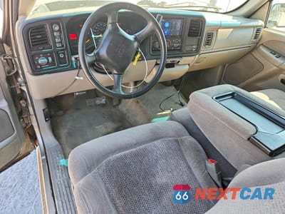 Zdjęcie 8 z 12 samochodu: 2000 CHEVROLET SILVERADO K1500 VIN:1GCEK19T3YE365838 - miniatura