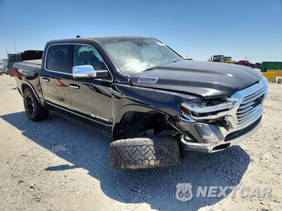 Czwarte zdjęcie samochodu z boku: 2021 RAM 1500 LONGHORN VIN:1C6SRFKM5MN565457 - miniatura