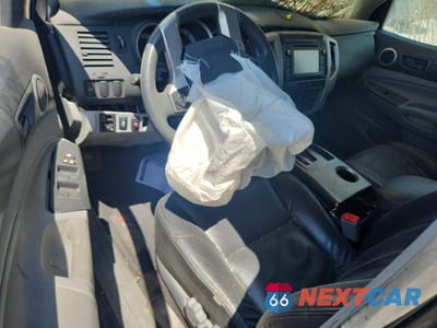 Zdjęcie 8 z 12 samochodu: 2014 TOYOTA TACOMA DOUBLE CAB PRERUNNER VIN:3TMJU4GN4EM172764 - miniatura