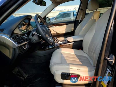 Zdjęcie 7 z 13 samochodu: 2015 BMW X5 XDRIVE35I VIN:5UXKR0C54F0K62343 - miniatura