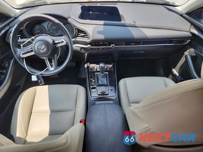 Zdjęcie 8 z 13 samochodu: 2023 MAZDA CX-30 PREFERRED VIN:3MVDMBCM5PM535590 - miniatura