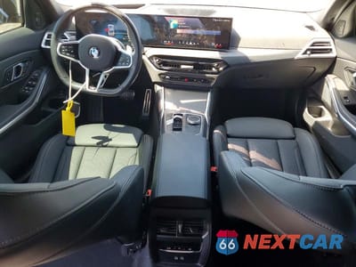 Zdjęcie 8 z 12 samochodu: 2025 BMW 330XI VIN:3MW89CW01S8F04550 - miniatura