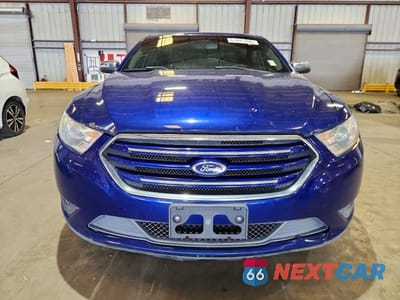 Piąte zdjęcie samochodu w środku: 2013 FORD TAURUS LIMITED VIN:1FAHP2F83DG202454 - miniatura