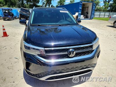 Piąte zdjęcie samochodu w środku: 2024 VOLKSWAGEN TAOS SE VIN:3VVSX7B28RM114027 - miniatura