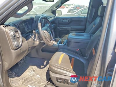 Zdjęcie 7 z 12 samochodu: 2020 GMC SIERRA K1500 AT4 VIN:3GTU9EET7LG252237 - miniatura