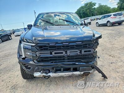 Piąte zdjęcie samochodu w środku: 2025 FORD F150 RAPTOR VIN:1FTFW1RG5SFC46038 - miniatura