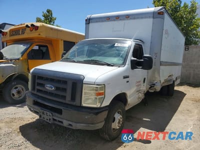 2010 FORD ECONOLINE E350 SUPER DUTY CUTAWAY VAN 1FDWE3FLXADA33561 - główne zdjęcie licytacji z USA - miniatura