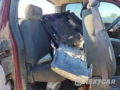 Zdjęcie 10 z 12 samochodu: 2008 CHEVROLET SILVERADO K2500 HEAVY DUTY VIN:1GCHK29K28E163485 - miniatura