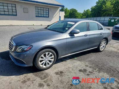 2017 MERCEDES-BENZ E 300 4MATIC WDDZF4KB1HA144227 - główne zdjęcie licytacji z USA - miniatura