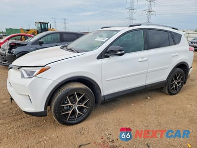2018 TOYOTA RAV4 SE 2T3JFREV8JW736516 - główne zdjęcie licytacji z USA - miniatura