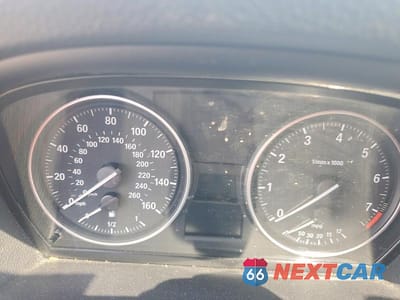 Zdjęcie 9 z 12 samochodu: 2011 BMW 328 I VIN:WBAPH7G51BNM56030 - miniatura