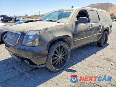 2010 GMC YUKON XL DENALI 1GKUKMEF7AR122369 - główne zdjęcie licytacji z USA - miniatura