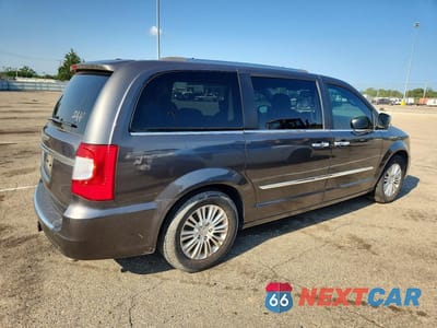 Trzecie zdjęcie samochodu z tyłu: 2016 CHRYSLER TOWN & COUNTRY LIMITED VIN:2C4RC1JG7GR270178 - miniatura