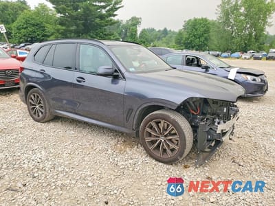 Czwarte zdjęcie samochodu z boku: 2021 BMW X5 M50I VIN:5UXJU4C02M9G00551 - miniatura