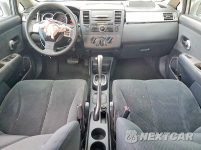 Zdjęcie 8 z 13 samochodu: 2010 NISSAN VERSA 1.8 S VIN:3N1BC1CP6AL439502 - miniatura