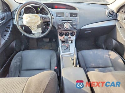Zdjęcie 8 z 12 samochodu: 2010 MAZDA 3 I VIN:JM1BL1SF3A1276448 - miniatura