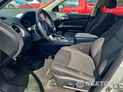 Zdjęcie 7 z 13 samochodu: 2020 NISSAN PATHFINDER SV VIN:5N1DR2BM7LC580297 - miniatura