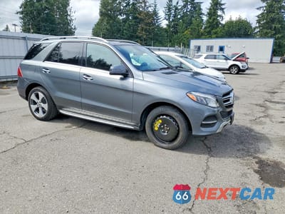 Czwarte zdjęcie samochodu z boku: 2018 MERCEDES-BENZ GLE 350 4MATIC VIN:4JGDA5HB6JB063199 - miniatura
