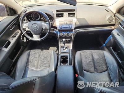 Zdjęcie 8 z 13 samochodu: 2009 MAZDA 6 S VIN:1YVHP82B795M22322 - miniatura