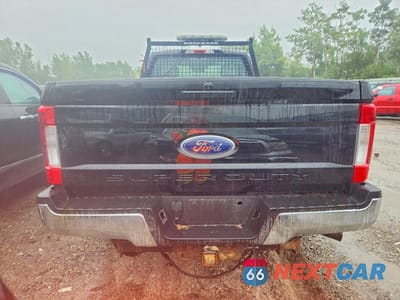 Zdjęcie 6 z 12 samochodu: 2019 FORD F350 SUPER DUTY VIN:1FTBF3B64KEG11066 - miniatura