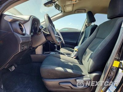Zdjęcie 7 z 12 samochodu: 2018 TOYOTA RAV4 LE VIN:2T3BFREV1JW811528 - miniatura