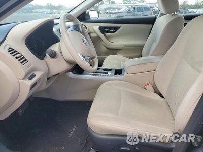 Zdjęcie 7 z 12 samochodu: 2015 NISSAN ALTIMA 2.5 S VIN:1N4AL3AP9FN351516 - miniatura