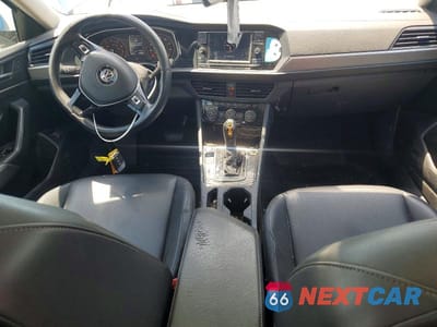 Zdjęcie 8 z 12 samochodu: 2020 VOLKSWAGEN JETTA S VIN:3VWC57BU9LM077939 - miniatura