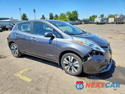 Czwarte zdjęcie samochodu z boku: 2013 NISSAN LEAF S VIN:1N4AZ0CPXDC403366 - miniatura