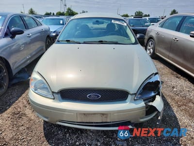 Piąte zdjęcie samochodu w środku: 2005 FORD TAURUS SE VIN:1FAFP53295A204318 - miniatura