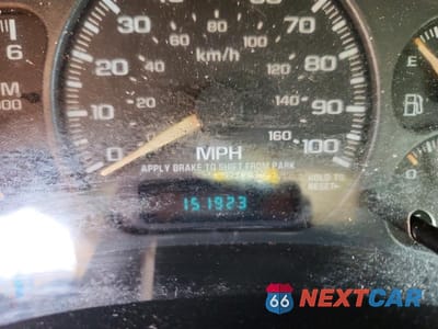 Zdjęcie 9 z 12 samochodu: 2002 CHEVROLET SILVERADO C1500 VIN:2GCEC19T921146422 - miniatura
