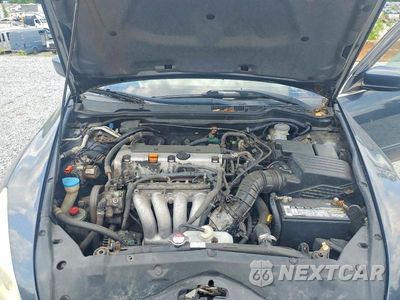 Zdjęcie 11 z 12 samochodu: 2004 HONDA ACCORD LX VIN:1HGCM56344A171299 - miniatura