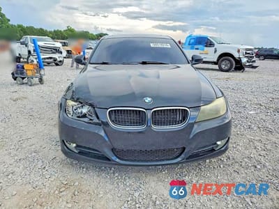 Piąte zdjęcie samochodu w środku: 2011 BMW 328 I VIN:WBAPH7C54BE126324 - miniatura