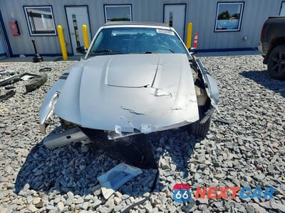 Piąte zdjęcie samochodu w środku: 2003 FORD MUSTANG VIN:1FAFP44493F379159 - miniatura