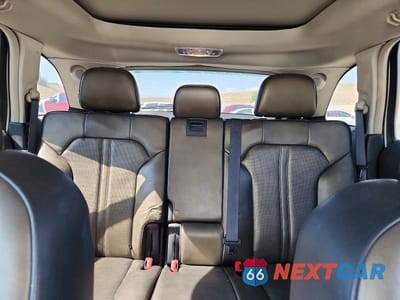 Zdjęcie 10 z 14 samochodu: 2011 LINCOLN MKX VIN:2LMDJ8JK2BBJ12300 - miniatura