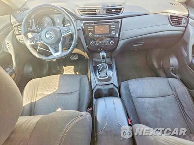 Zdjęcie 8 z 13 samochodu: 2017 NISSAN ROGUE S VIN:5N1AT2MVXHC878263 - miniatura