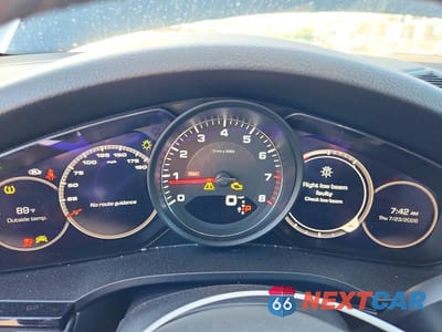 Zdjęcie 9 z 13 samochodu: 2021 PORSCHE CAYENNE S VIN:WP1AB2AYXMDA27704 - miniatura