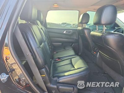 Zdjęcie 11 z 14 samochodu: 2017 NISSAN PATHFINDER PLATINUM VIN:5N1DR2MM9HC672015 - miniatura